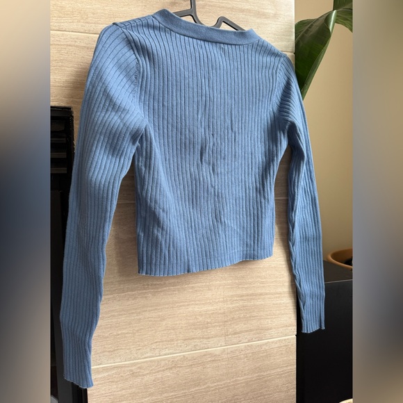 Reformation Blue Ribbed Cropped Cardigan - Picture 2 of 5